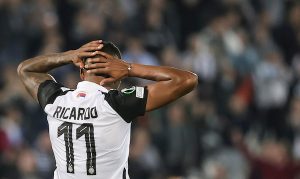 NEVEROVATAN POGODAK: Partizanov rival slavio golom sa pola terena, stižu u Beograd! (VIDEO)