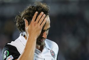 OVO SU DETALJI POVREDE LAZARA MARKOVIĆA: Partizanova medicinska služba se oglasila, evo gde se sada nalazi kapiten crno-belih!