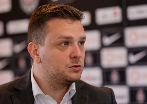 VAZURA NAKON FEJENORDA: ‘Uprava napolje’ je skandirala jedna manja grupa, ne ceo stadion!