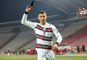 ‘NISAM OVDE DOŠAO DA BIH BIO NA SEDMOM MESTU’: Ronaldo besan kao nikada u životu, razočaran je stanjem na ‘Old Trafordu’!