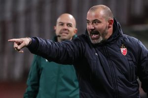 STANKOVIĆ BURNO REAGOVAO KADA JE SAZNAO REZULTAT MEČA MITJILAND – BRAGA: Pogledajte šta je uradio trener crveno-belih! (VIDEO)