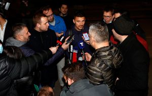 DUŠAN TADIĆ ODUŠEVIO NAVIJAČE URNEBESNOM IZJAVOM: Lepo bi bilo da utešim i Mesija! (FOTO) (VIDEO)