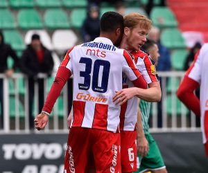 ZVEZDA USPEŠNO POČELA ODBRANU TROFEJA: Delije i Rišairo obeležili meč! (VIDEO)