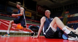 LOŠE VESTI ZA PEŠIĆA: Jedan od najboljih neće igrati protiv Belgije, povreda ga odvaja od parketa!