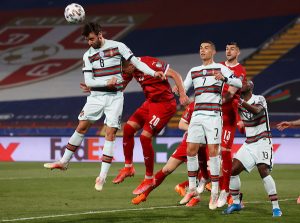 UTAKMICU ODLUKE MOŽETE GLEDATI SAMO NA JEDNOM MESTU: Evo koji program večeras da pratite!