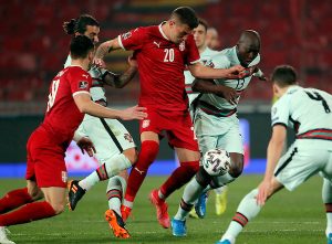 VEČE ZA ISTORIJU: Međusobni dueli idu na ruku protivniku!