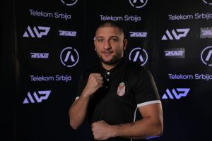 SEDMOSTRUKI SVETSKI PRVAK PONOVO NA TRENINGU: Konovalov je ‘gladan’ novih titula, otkrio je kakvi su mu planovi! (VIDEO)
