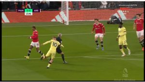 GDE JE NESTAO FER-PLEJ? Arsenal postigao pogodak dok je golman ležao u bolovima! (VIDEO)