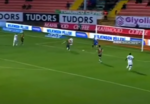 MALO JE REĆI MAJSTORIJA: Pešić zadivio Tursku novim evrogolom, pogledajte samo ovu umetnost! (VIDEO)