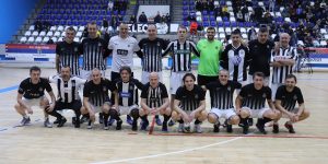 HUMANITARNI GEST LEGENDI „VEČITIH“: Asovi Partizana i Zvezde igrali za Radovana Radakovića!