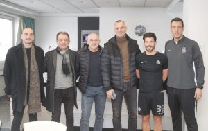 IZNENAĐENJE ZA ‘CRNO-BELE’: Legendarni golman posetio svoj nekadašnji klub! (FOTO) (VIDEO)