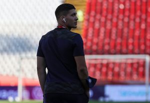 SRPSKOG NAPADAČA ŽELI NOVI ENGLESKI GIGANT: Da li je ovo najbolje rešenje za Luku Jovića?!