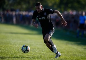 ZABORAVLJENI DEFANZIVAC IMA NOVI KLUB: Za dve godine odigrao dva meča u Humskoj, pa šest meseci bio bez angažmana!