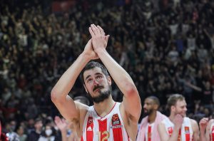 KALINIĆ JEDNIM ZAKUCAVANJEM RASPALIO PIONIR: Delije potom vređale Trinkijerija, Lučića i Jaramaza! (VIDEO)