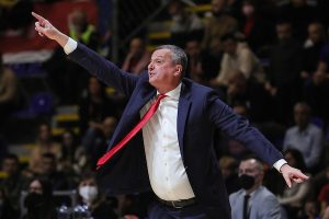 ‘JAKO DOBRA ODBRANA, SA VELIKIM FOKUSOM’: Radonjić otkrio šta je bilo ‘ključno’ u sinoćnjoj pobedi, a potom govorio o pojačanjima!