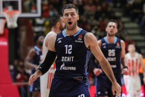 DELIJE GA ŽELE PONOVO U CRVENO-BELOM DRESU, A ON JE VEČERAS ODIGRAO BRUTALNO: Beron sa osam trojki ‘preslišao’ rivala!