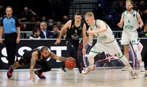 PARTIZAN POBEDIO UZ POMOĆ SUDIJA: Hitno saopštenje Evrolige, još uvek se ne stišava bura oko sporne situacije!