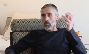 BIVŠI GOLMAN PARTIZANA JE SMRŠAO ČAK 50 KILOGRAMA: Zvezdini fudbaleri su ga rasplakali, borba i dalje traje! (VIDEO)