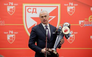 CRVENA ZVEZDA RUŠI SVE PRED SOBOM: Terzić čestitao na tituli!