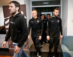 SVE JE SPREMNO ZA NOVU EPIZODU U KARIJERI: Bivši golman Partizana pojačao ekipu iz Premijer lige!