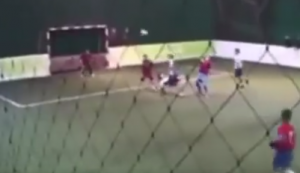 RADIO JE ŠTA JE HTEO: Prvi fudbalski koraci srpskog asa, bukvalno se poigravao sa vršnjacima – pogledajte snimak koji je obišao čitav svet! (VIDEO)