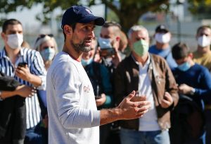 PROPISI SE MENJAJU NA DNEVNOM NIVOU, DRAMA SE NASTAVLJA: Po novim pravilima Novak ne može da nastupi na Rolan Garosu!