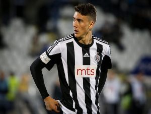 I PARTIZAN DOBIJA SVOJ DEO KOLAČA: Poznato je koliko će para dobiti ‘parni valjak’ od Vlahovićevog transfera u Juve – i OFK Beograd dobija mali procenat!
