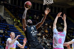 PARTIZAN GUBI OD MEGE: Gosti imaju prednost u ‘Pioniru’, a evo šta poručuju navijači Željkovim izabranicima (TVITOVI)