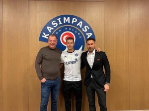 VIŠE NEMA NIKAKVE DILEME: Spajić zvanično u novom klubu, HotSport na licu mesta!