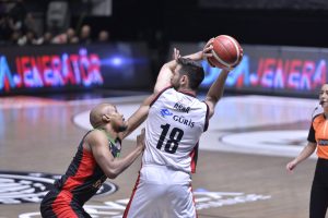 NOVI TRIPL-DABL U EVROPI: Sjajno krilo odigralo „Jokićevsku“ partiju! (VIDEO)