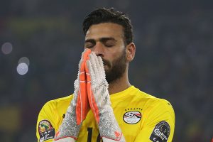 ETO S KAKVIM SE PREDZNANJEM IDE NA PENALE: Golman Egipta imao puškice za finale AKN-a! (VIDEO)