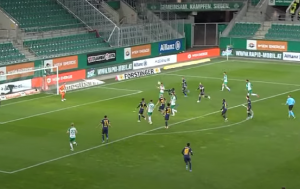 POPUT NAJBOLJIH NAPADAČA: Miljenik Delija glavom sa 12 metara ‘pocepao’ protivničku mrežu – pogledajte samo ovaj ‘nebeski skok’! (VIDEO)