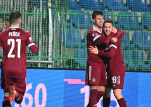 ŠANSA ZA CRNO-BELE: Sparta igra katastrofalno, fudbaler češkog tima u očaju – ‘Nama je i bod uspeh’