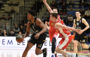 PARTIZAN SLAVIO NA ‘KRILIMA’ AVRAMOVIĆA: Velika drama pripala crno-belima, Žoc će morati da priča sa igračima!