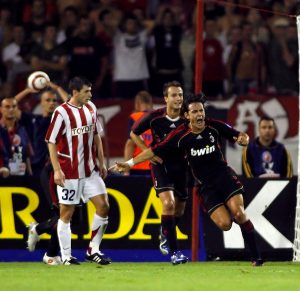 ODBIO ZAHTEV VLASNIKA KLUBA, PA DOBIO OTKAZ: Legendarni Italijan smenjen nakon novog remija! (FOTO)