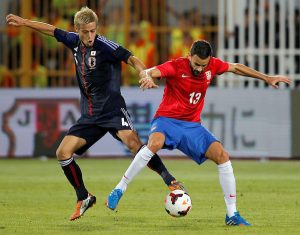 ZA NJEGA KAŽU DA ‘MENJA KLUBOVE KAO ČARAPE’: Bivši Partizanov igrač ima novi angažman na ‘čizmi’ – Radovanović pronašao sedmi tim u Italiji!