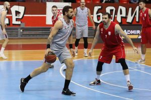 MUTINA VOJVODINA ŽELI TITULU: Novosađani slavili protiv Radničkog, fenomenalna partija Raška Katića nedovljna za iznenađenje! (FOTO)