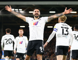 NEMA NAMERU DA STANE: Mitrović oborio rekord, pa ponovo pogodio! (VIDEO)