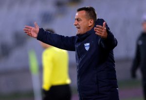 OSTAVKE U SUPERLIGI SRBIJE REĐAJU SE KAO NA TRACI: Novi Pazar ostao bez trenera – današnji poraz od Kolubare kao kap koja je prelila čašu!