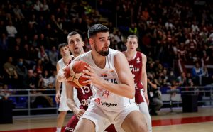 BIVŠI CENTAR ZVEZDE OSTAJE U ŠPANIJI: Ristić produžio ugovor sa Fuenlabradom na još godinu dana! (FOTO)