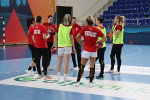 RUKOMETAŠICE SE SPREMAJU ZA ŠVEĐANE: Bergar svestan snage protivnika, povratnice donose veći kvalitet!