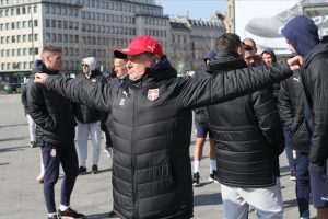 ‘ORLOVI’ U ŠETNJI KOPENHAGENOM: Piksi ih nije poštedeo, već ih svojom naredbom šokirao nasred ulice! (VIDEO)