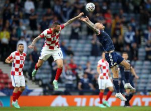 HRVATSKI FUDBALER NA SUĐENJU ZBOG NAVODNE AFERE SA VANDOM IKARDI: Desetine hiljada evra se pominju kao moguća kazna!