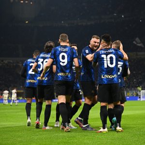 NAPADAČKI TANDEM VUČE INTER KA TITULI: Preslikana petarda protiv fenjeraša, tek će sve da gori u Italiji! (VIDEO)