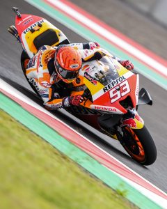 STRAVIČAN INCIDENT NA STAZI U INDONEZIJI: Najbolji vozač svih vremena izbegao tragediju za dlaku! (VIDEO)