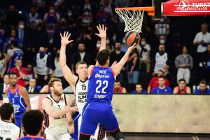 EFES PREGAŽEN OD STRANE GALATASARAJA: Micić i Larkin se ‘raspali’, Di Bost presudio prvaku Evrope!