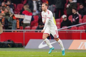 ERIKSEN SE VRATIO U VELIKOM STILU: Danac postigao gol na povratku u reprezentaciju, gromoglasan aplauz u Amsterdamu! (VIDEO)