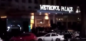 KRVAVA NOĆ U BEOGRADU: Žestoki haos ispred ‘Metropola’, Delije napale navijače Rendžersa – pogledajte snimak opšte tuče! (VIDEO)