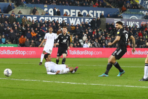 NASTAVLJA GOLGETERSKI NIZ: U Čempionšipu ništa novo – Mitrović ponovo zatresao mrežu! (VIDEO)