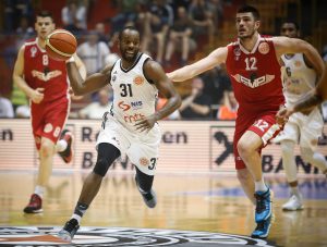 PENZIJA NE DOLAZI U OBZIR: Bivši plej Partizana u 38. godini našao novi klub – evo gde nastavlja karijeru!